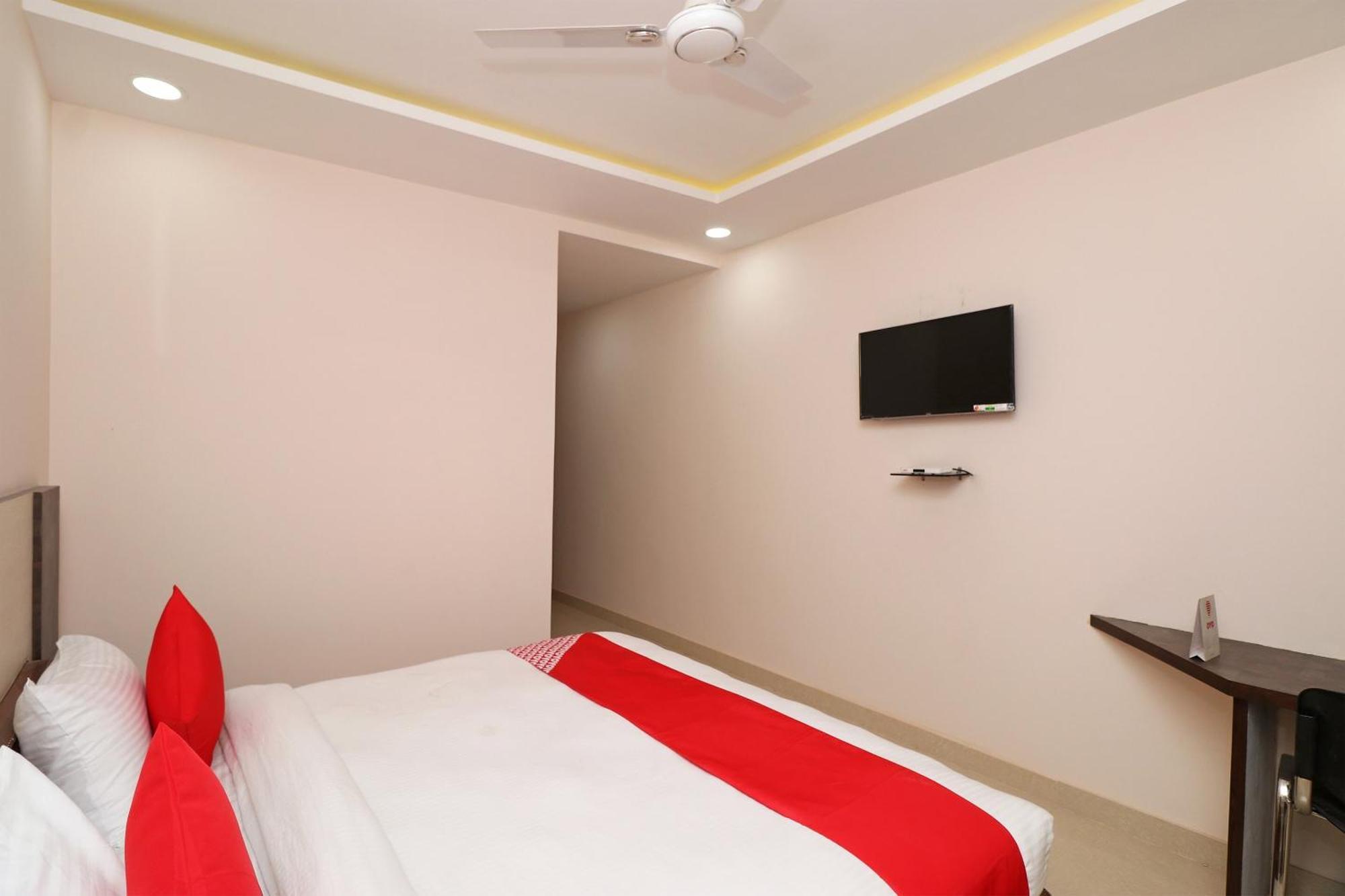 Hotel Centre Point Gorakhpur Exterior photo